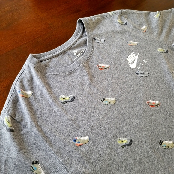 Nike Air max shirt - Picture 2 of 4